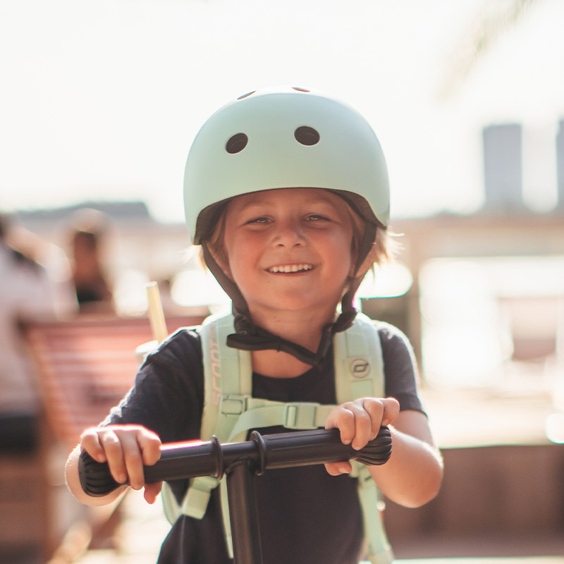 스쿳앤라이드 유아 어린이 킥보드 자전거 헬멧